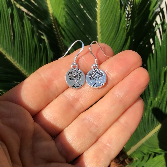 Tree of Life Sundance charm Artisan Earrings - Picture 7 of 9